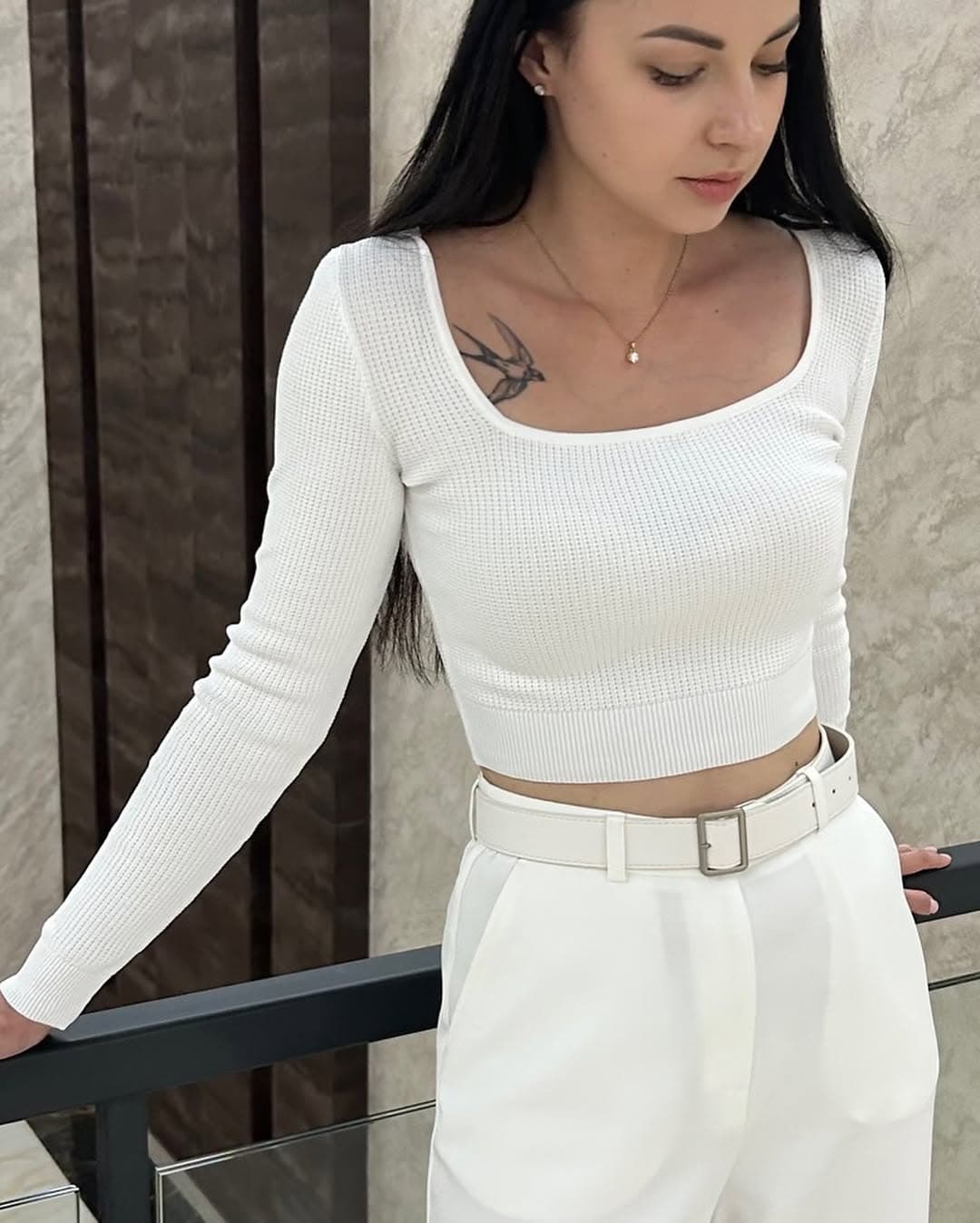 Кроп-топ з довгим рукавом